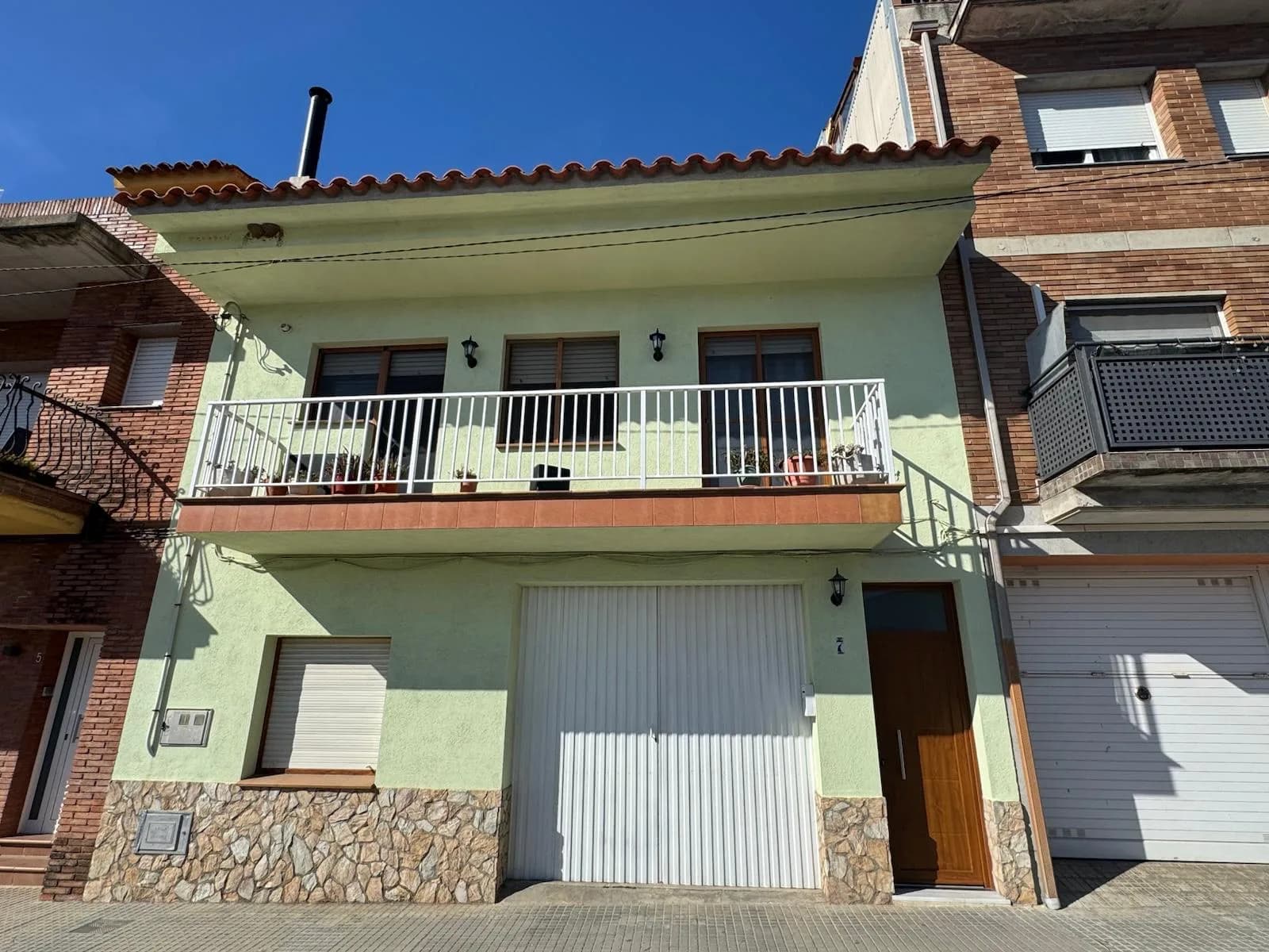 venta casa a Vilalba Sasserra - Imagen 2 de 12